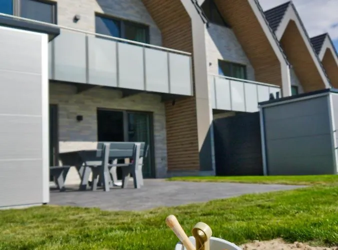 Ferienbude An Den Wehlen * Büsum